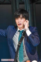 舞台『サメと泳ぐ』より　撮影／山田智絵