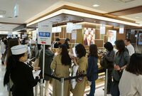 シニア御用達デパートがまさかの“若返り”!「美と食」でつかんだ若者心