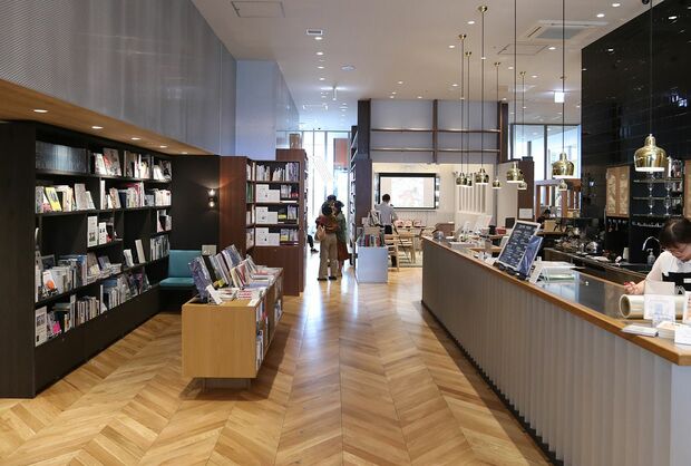 『八戸ブックセンター』