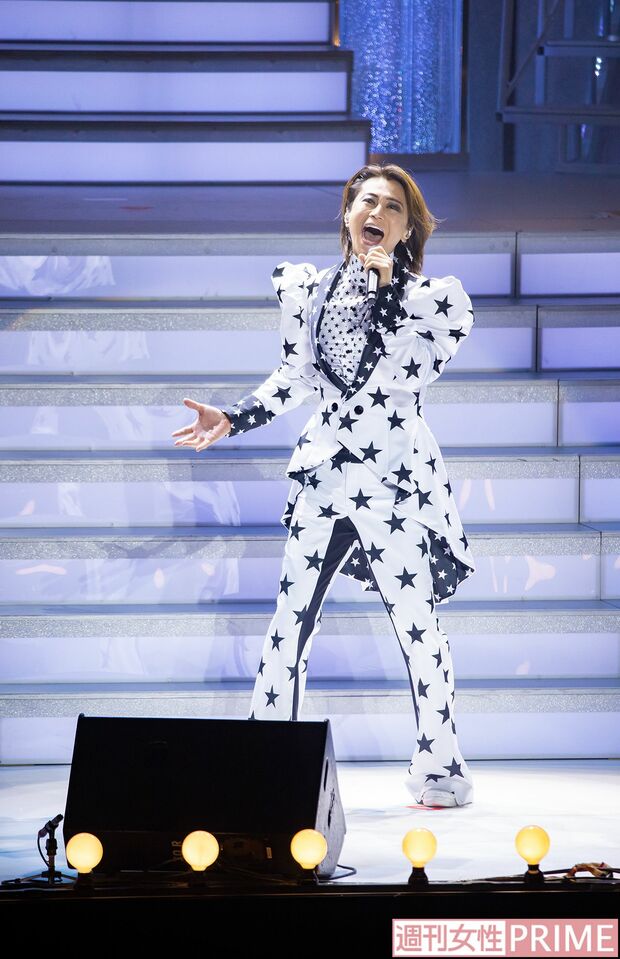 『ボヘミアン・ラプソディ』を披露した氷川きよし('20年)　撮影／廣瀬靖士