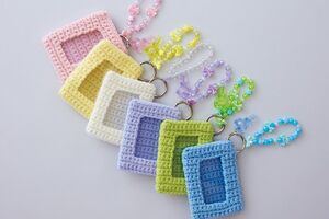 手軽に作れるアイテムとして推しの写真を入れるためのケースも人気（もちださん作）