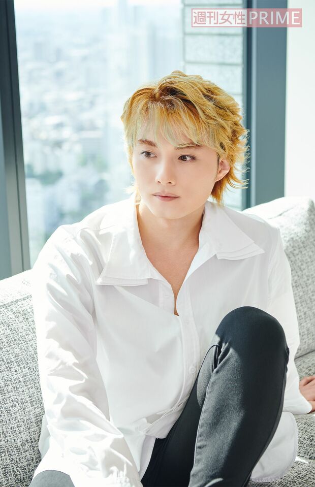 寺西優真　撮影／山田智絵　ヘア／丸山なつみ　メイク／さいとうあやこ