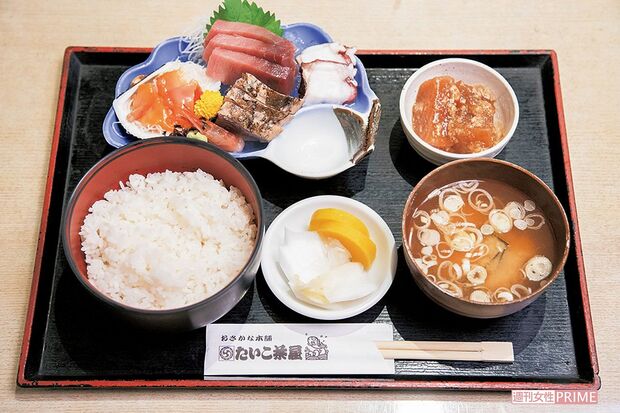 『半沢直樹お刺身定食』1500円　※ランチは内税（おさかな本舗たいこ茶屋 本店）