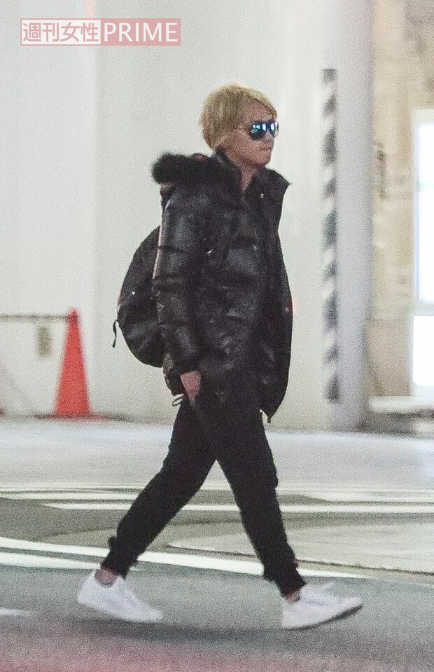 2017年11月、愛車のランボルギーニで銀座にやってきた手越