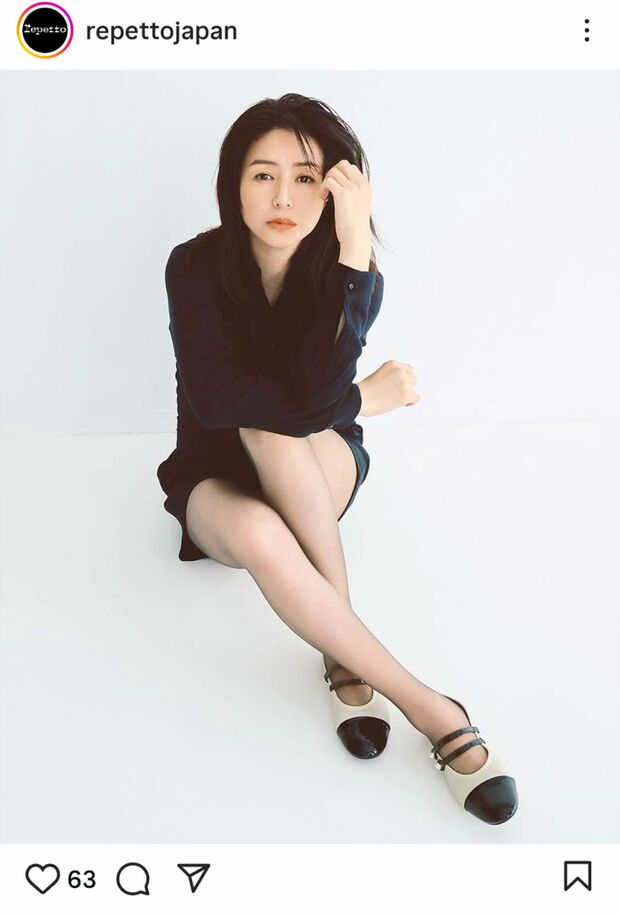 “すまし顔”の井川遥（『RepettoJapan』の公式インスタグラムより）