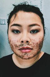 「完全に山田孝之さん…。すいません。でも似てる」とコメント