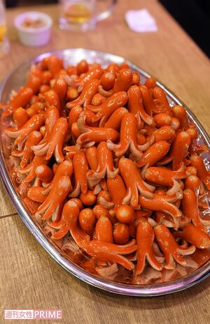 ドドーンと500体！　ちゃんと目と口がついているのが愛らしい『キッサカバ』のタコさんウインナー500匹