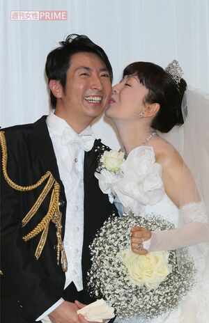 2013年11月に挙式、披露宴をあげた有村と丸岡