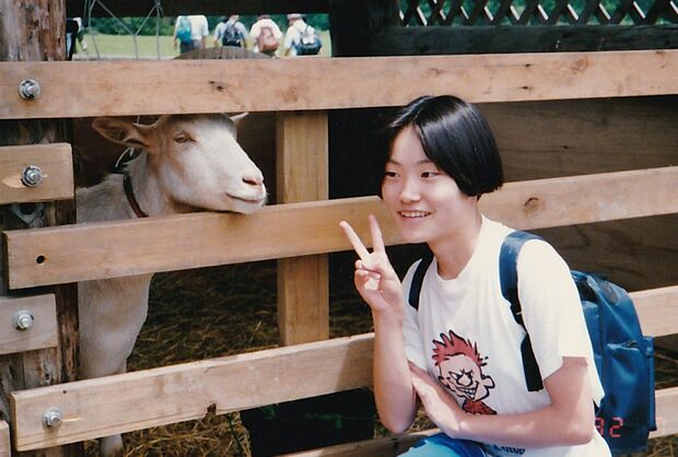 中学2年生。「無理して友達を笑わせていたけど家に帰ると、どっと疲れが出ていた」