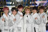 SixTONES