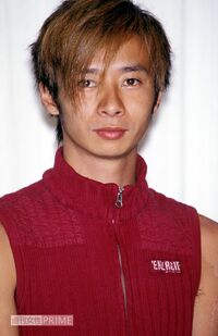 かつてファッションリーダーとして活躍していたころのいしだ壱成(ドラマ『未成年』が放送された1995年)