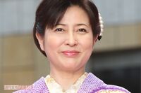 岡江久美子さんコロナで逝去から1年、娘・大和田美帆は「私も父も元気だと言うしかない」