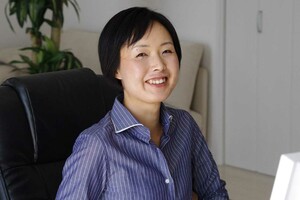 川崎さちえさん/ネットオークション・アドバイザー。フリマアプリ、ネットオークション歴20年以上の達人。NHK『あさイチ』をはじめとした多数のテレビ番組に出演し、経験に基づいた実践型の情報を発信している。All About「フリマアプリ・ネットオークション」ガイド担当。