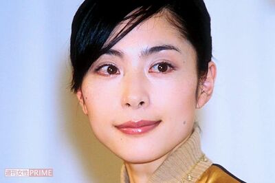 オダギリジョー監督『THE オリバーな犬』で8年ぶり映画復帰、52歳の深津絵里「衰えなしの“美貌”」の秘密