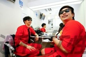 「8.6秒バズーカーを押さえろ!」完売続出で劇場で奪い合い