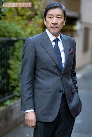 奥田瑛二　撮影／佐藤靖彦