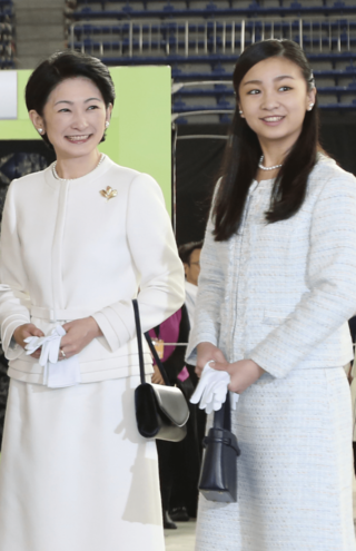 佳子様アイコラレイプショー 