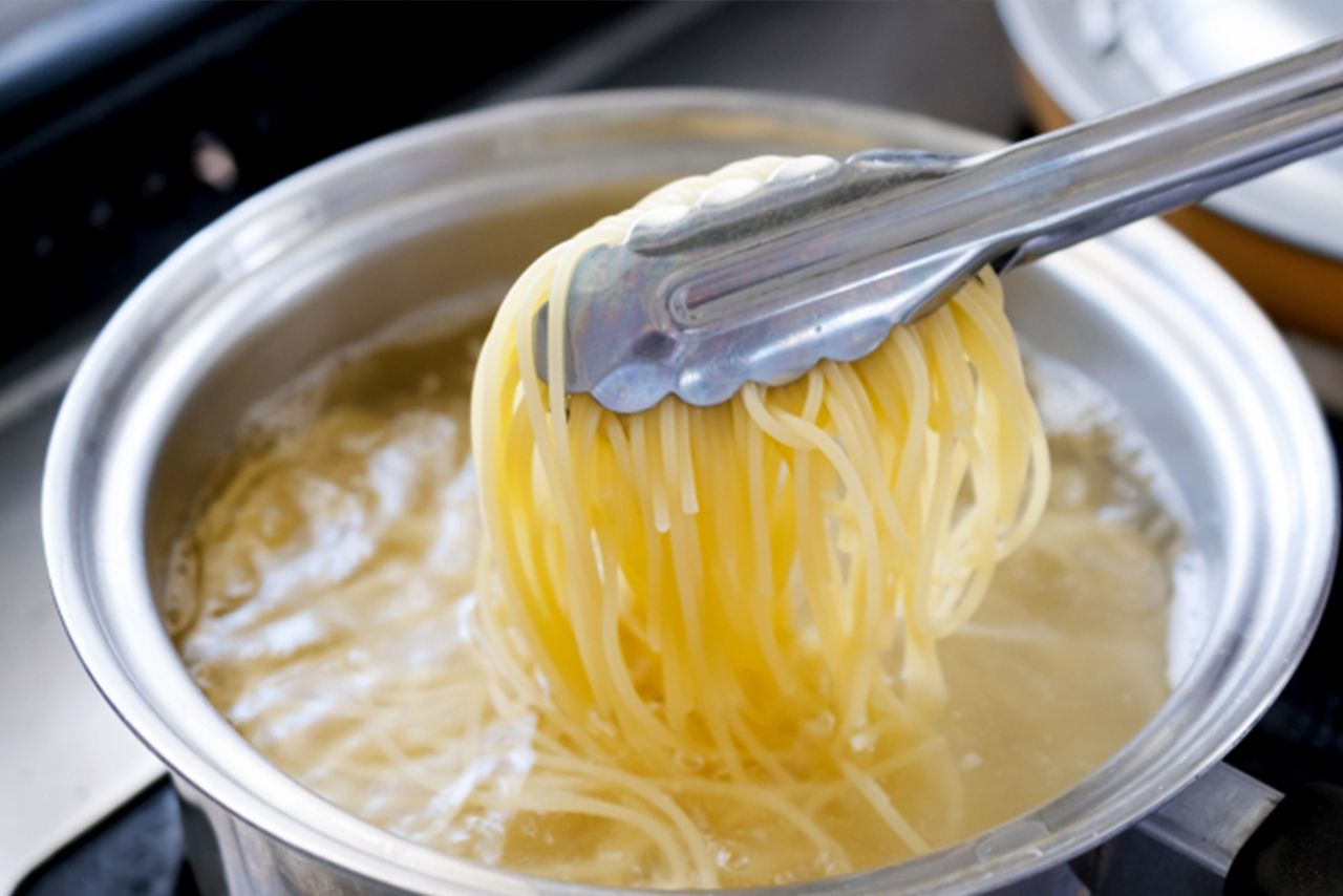 9月17日はイタリア料理の日 パスタと 生パスタ の違い知ってる 乾麺をおいしく食べるコツ 週刊女性prime 9月17日はイタリア料理の日 パスタと 生パスタ の違い知ってる 乾麺をおいしく食べるコツ 週刊女性prime