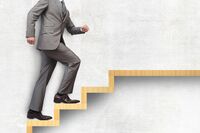 早生まれが有利なデータがあった！　1月1日生まれの社長が圧倒的に多い理由