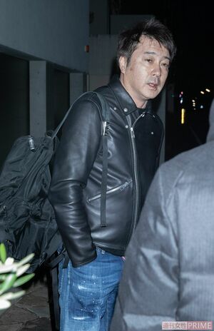 『スッキリ』出演に向かう加藤。