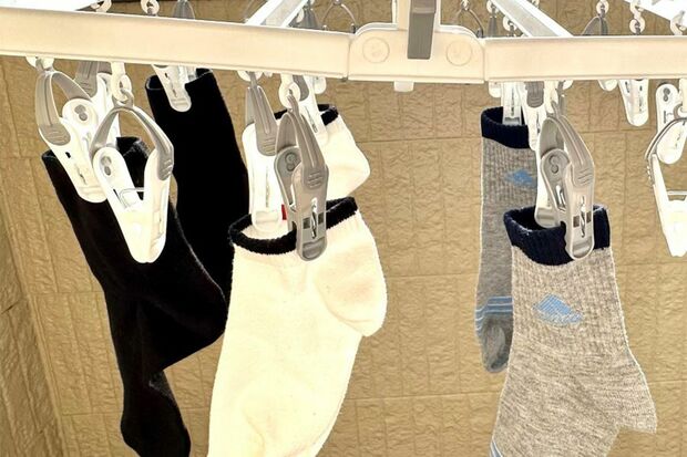 冬の場合、干す時間は湿度が低く、気温が上がり始める、午前9時ごろ。取り込む時間は、気温が下がり湿気が戻り始める前の午後3時ごろがおすすめ　※写真はイメージです
