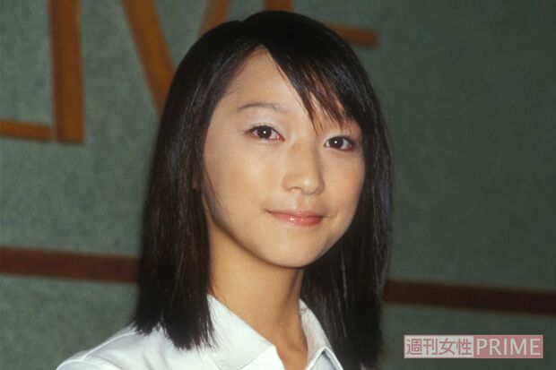 「ビクター・甲子園ポスター」キャンペーンモデルに選ばれた16歳のころの杏（2002年）