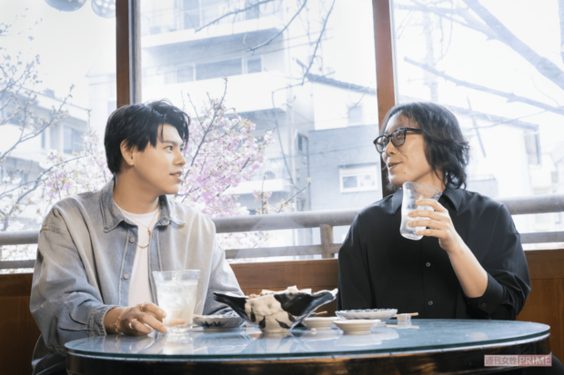BE:FIRST・LEO、作家・燃え殻(撮影/矢島泰輔)