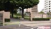 中島が通う明治学院大学。白の高級外車で通学する姿が在学生にたびたび目撃されている