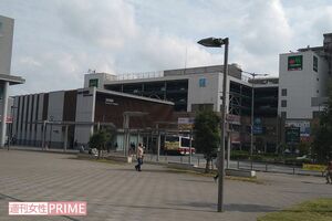 服部恭太容疑者が現行犯逮捕された国領駅