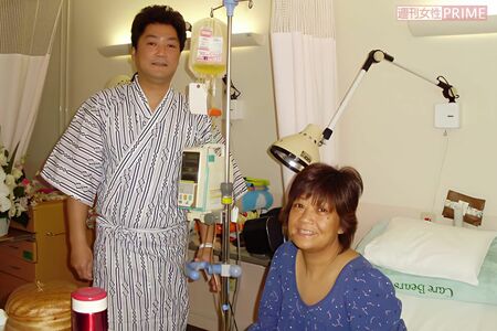 16年前、事務所社長であり弟の廣原伸輝さんと。同意してくれた弟と家族には、今でも感謝しかないと松原さんは語る