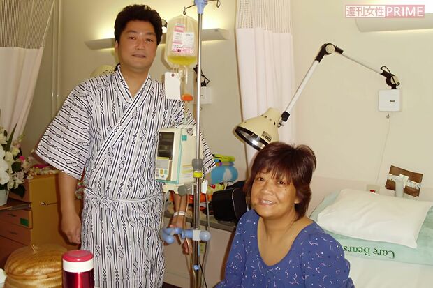 16年前、事務所社長であり弟の廣原伸輝さんと。同意してくれた弟と家族には、今でも感謝しかないと松原さんは語る