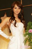 2007年7月、ウェディングドレス発表会に出席した佐々木希
