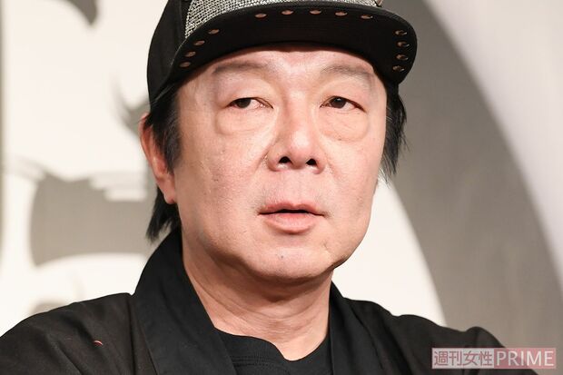 『逃げるは恥だが役に立つ』で星野源の上司のゲイ役を演じた古田新太。ちなみに恋人は成田凌