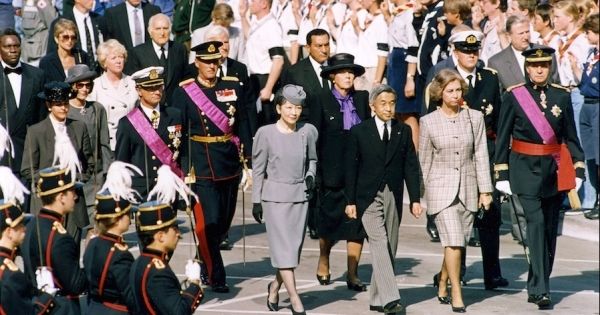 ベルギーのボードワン1世の国葬に参列された両陛下（'93年8月）