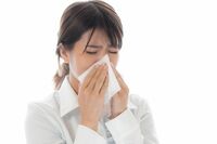 《花粉症患者は要注意》りんごやもも、柑橘系のフルーツやナッツで別のアレルギーが発症する危険も!花粉症…
