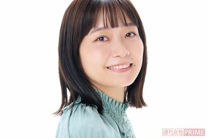 深川麻衣　撮影／渡邉智裕　【深川】ヘアメイク／花村枝美（MARVEE）　スタイリスト／原未來　ワンピース／crinklecrinklecrinkle（レザボア）　リング、イヤカフ／Jouete（ジュエッテ）