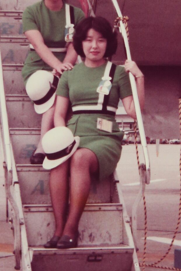 全日空のグランドホステス時代