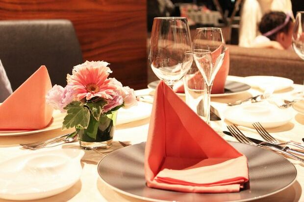 貯金のコツ「仲のよくないママ友と飲みに行くことは控える」