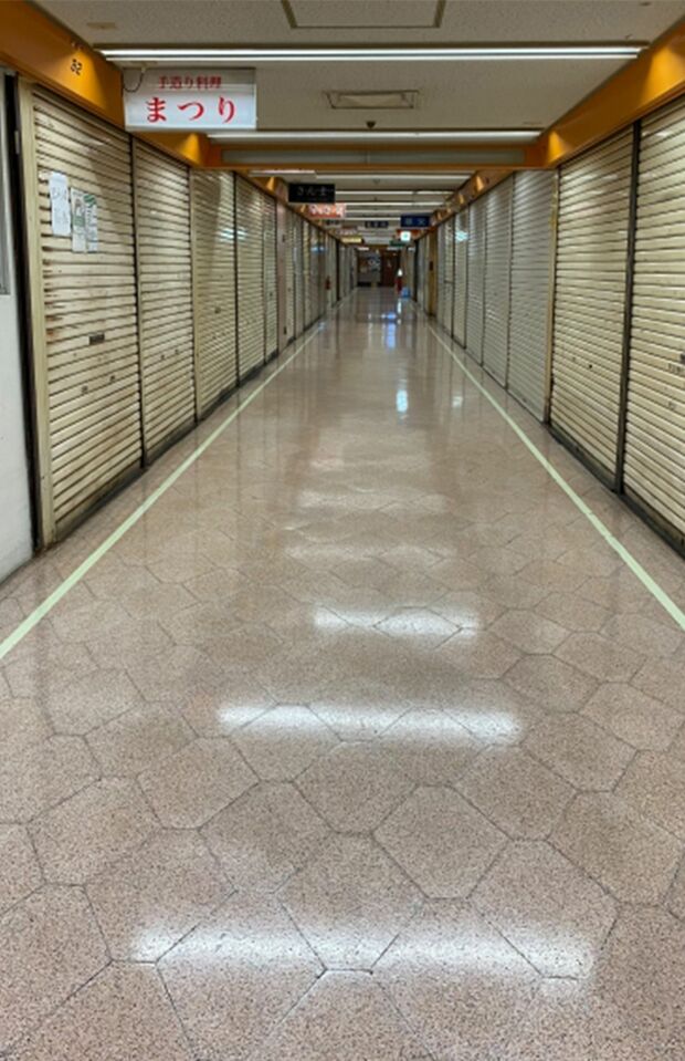 サラリーマンの聖地、ニュー新橋ビル地下の飲食街もシャッター街に