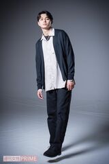 東出昌大　撮影／高梨俊浩