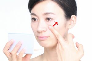 頬のリガメントの見つけ方