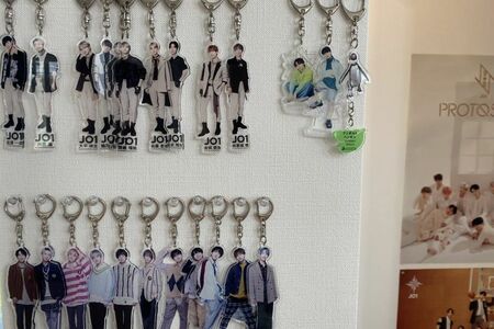 長山さんのグッズの一部（写真：長山さん提供／東洋経済オンライン）