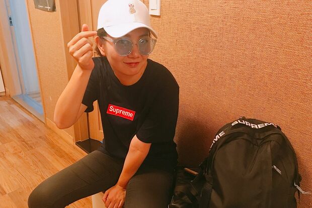 偽SUPREME Tシャツの玉さん
