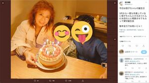 ’20年9月、76歳の誕生日を家族で祝う（落合福嗣Twitterより）