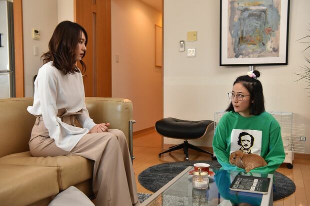 京谷の元カノ、朱里も動き出した！　(c)日本テレビ