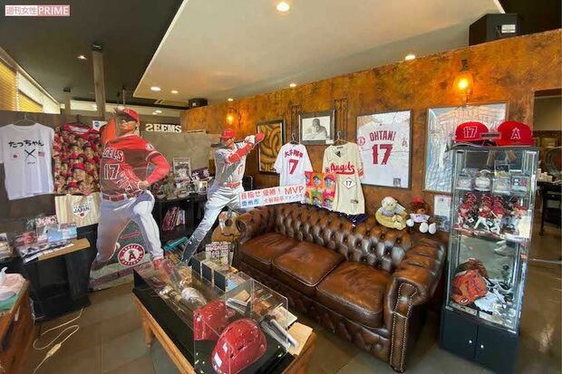 奥州市の『hair&spa Seems』には大谷翔平関連の品が多数