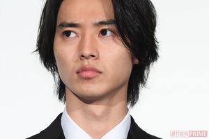 山崎賢人 キングダム 新型コロナで撮影延期 全裸監督 との意外な関係性 週刊女性prime