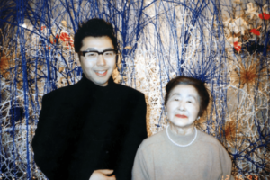 35歳、母とともに