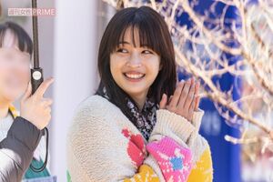 2023年2月下旬、『夕暮れに、手をつなぐ』撮影中の広瀬すず