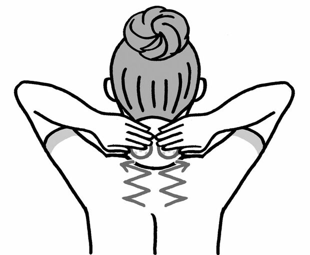 《POINT》「首こりと同様に、行う前に両腕を真上に上げて上がり方をチェック。終わってから同じ動作をすると、腕がスッと上げやすくなっているはず」筋肉の流れ（縦）と交差するように
